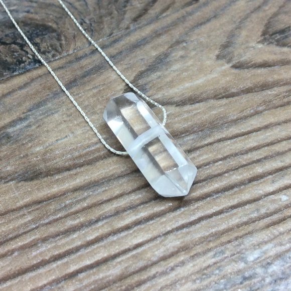 Quartz Point necklace - double terminated, Sterling silver, crystal healing - Picture 3 of 8